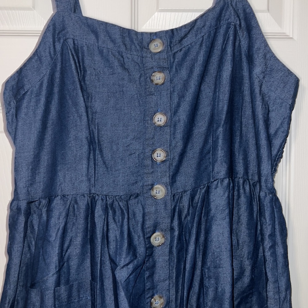 Button Up Dress - Picture 2 of 4